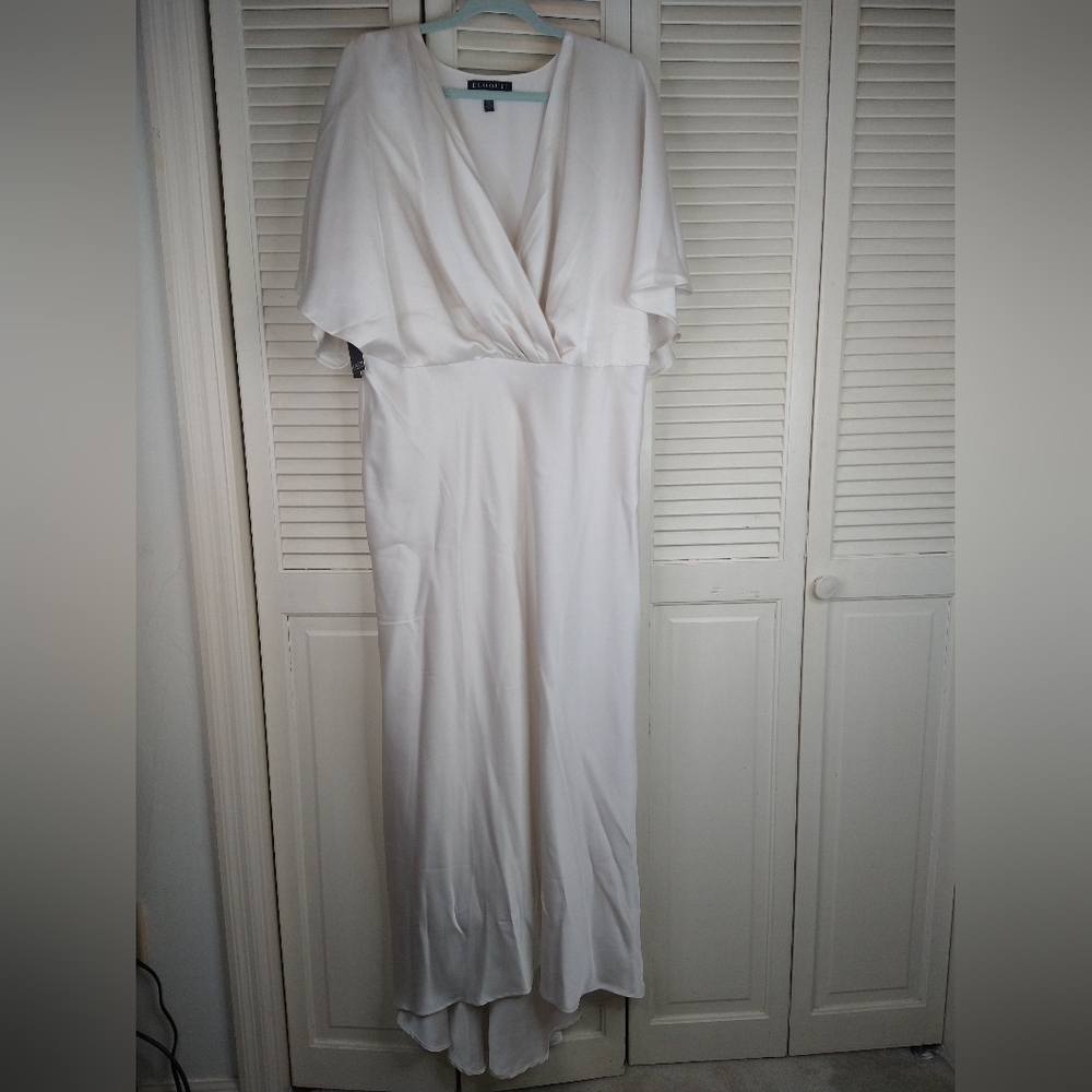Elegant Off White Maxi Dress